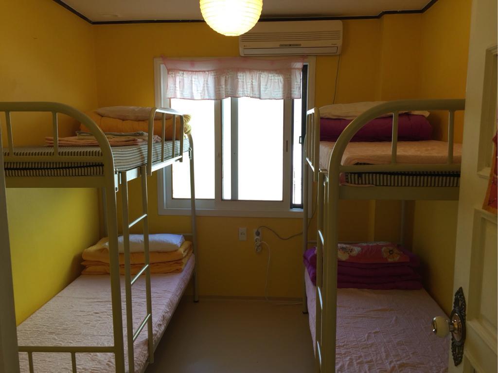 Uncle'S Guesthouse-Domestic Not Allowed Busan Zimmer foto